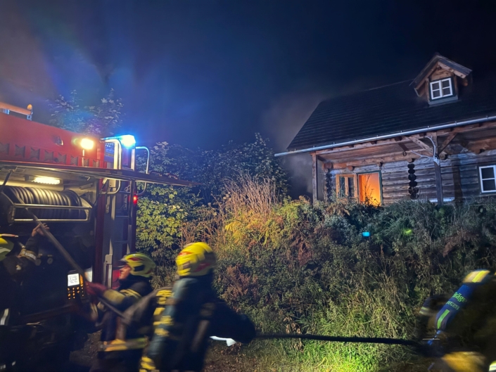 B2 Gebäudebrand 10.10.2025 Melkstatthütte-6